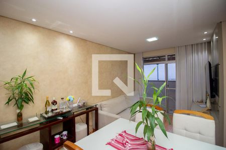 Apartamento à venda com 2 quartos, 70m² em Europa, Contagem