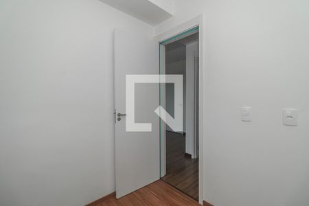 Quarto de apartamento para alugar com 2 quartos, 40m² em Sarandi, Porto Alegre