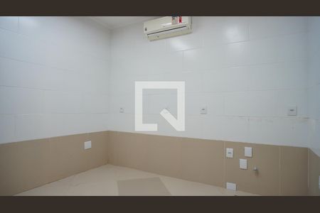 Quarto 1 de casa para alugar com 2 quartos, 75m² em Santa Maria Goretti, Porto Alegre