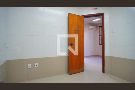 Quarto 1 de casa para alugar com 2 quartos, 75m² em Santa Maria Goretti, Porto Alegre