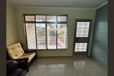 Sala de casa para alugar com 3 quartos, 120m² em Sarandi, Porto Alegre