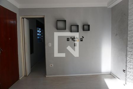 Sala de casa para alugar com 2 quartos, 50m² em Jardim Santo Eduardo, Embu das Artes