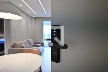 Fechadura Eletrônica de apartamento para alugar com 2 quartos, 40m² em Cidade Jardim, São Paulo