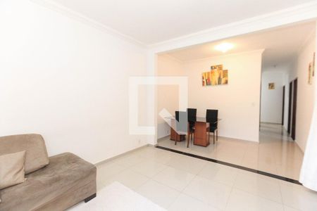 Casa à venda com 4 quartos, 200m² em Diamante, Belo Horizonte