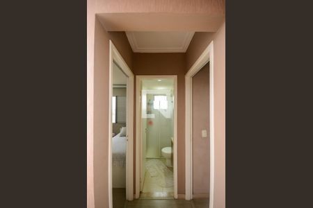 Corredor de apartamento à venda com 2 quartos, 46m² em Vila Penteado, São Paulo