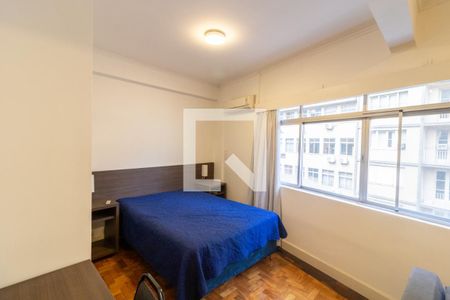 Sala/Quarto de kitnet/studio à venda com 1 quarto, 30m² em Centro Histórico, Porto Alegre