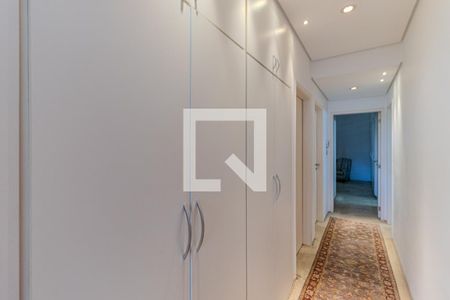 Corredor de apartamento à venda com 3 quartos, 198m² em Santa Cecilia, São Paulo