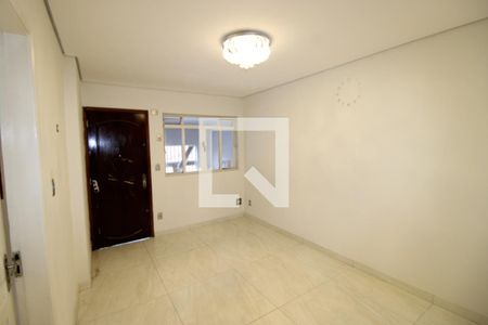Sala de casa à venda com 4 quartos, 160m² em Vila Brasil, São Paulo