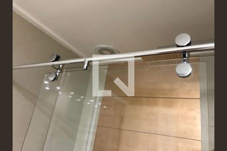 Banheiro de apartamento para alugar com 2 quartos, 68m² em Jardim Flor da Montanha, Guarulhos