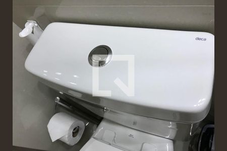 Banheiro de apartamento para alugar com 2 quartos, 68m² em Jardim Flor da Montanha, Guarulhos