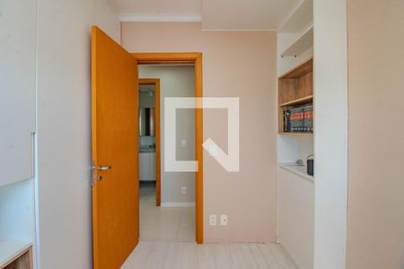 Quarto de apartamento para alugar com 2 quartos, 74m² em Santa Maria Goretti, Porto Alegre