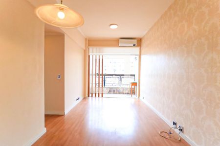 Sala de apartamento para alugar com 2 quartos, 50m² em Méier, Rio de Janeiro