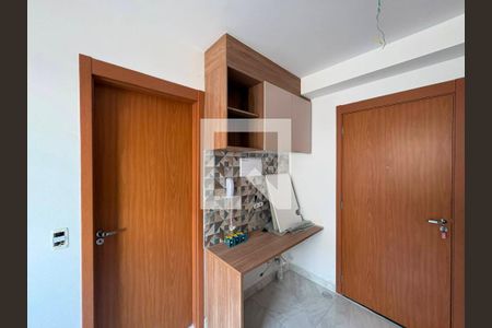 Sala/cozinha de apartamento para alugar com 1 quarto, 27m² em Jardim Oriental, São Paulo