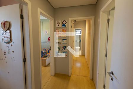 Corredor dos Quartos de apartamento à venda com 3 quartos, 87m² em Vila da Serra, Nova Lima