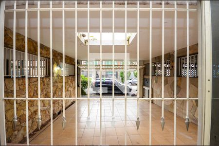 Sala - Janela de casa à venda com 4 quartos, 410m² em Parque Sao Domingos, São Paulo