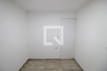 Quarto 1 de apartamento para alugar com 2 quartos, 55m² em Conjunto Residencial José Bonifácio, São Paulo