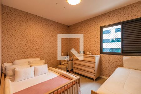 Apartamento para alugar com 4 quartos, 177m² em Alphaville Industrial, Barueri