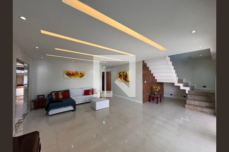 Sala de apartamento à venda com 4 quartos, 270m² em Ilha de Guaratiba, Rio de Janeiro