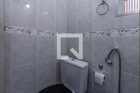 banheiro social_3 de casa para alugar com 2 quartos, 70m² em Vila Moraes, São Paulo