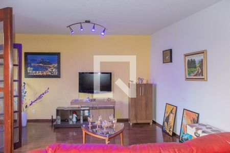 Sala 2 de casa para alugar com 4 quartos, 500m² em Vila Olinda, São Paulo