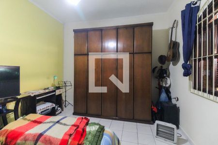 Quarto 2 de casa à venda com 3 quartos, 250m² em Vila Carolina, São Paulo