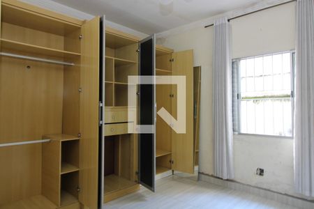 Quarto 1 de casa para alugar com 3 quartos, 130m² em Vila Santana, São Paulo