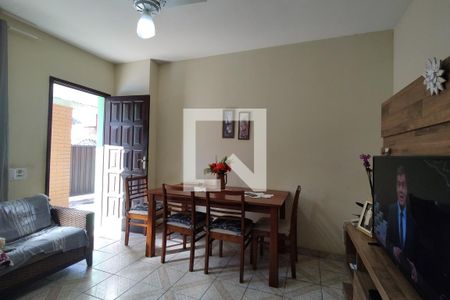Sala de casa de condomínio à venda com 3 quartos, 213m² em Taquara, Rio de Janeiro