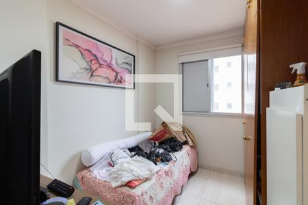 Quarto 1 de apartamento à venda com 3 quartos, 50m² em Conjunto Promorar Raposo Tavares, São Paulo