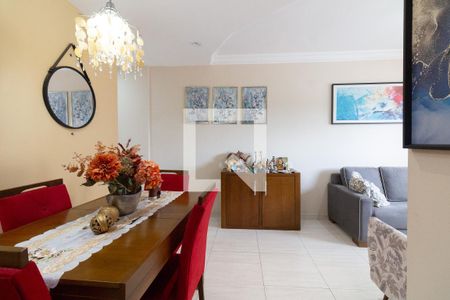 Sala de apartamento à venda com 3 quartos, 50m² em Conjunto Promorar Raposo Tavares, São Paulo