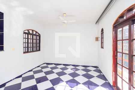 Sala de casa para alugar com 2 quartos, 60m² em Parque Guarani, São Paulo