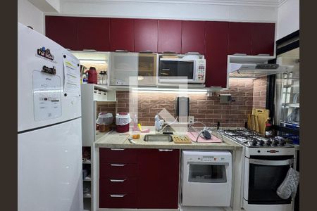 Cozinha de apartamento à venda com 2 quartos, 61m² em Continental, Osasco