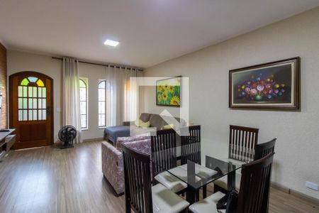 Sala de casa para alugar com 3 quartos, 295m² em Vila Galvão, Guarulhos