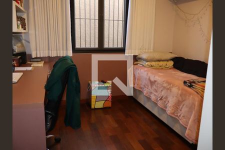 Quarto 2 de casa à venda com 3 quartos, 280m² em Jardim Piqueroby, São Paulo