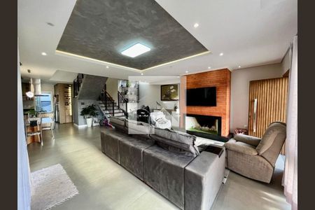 Sala de casa de condomínio para alugar com 4 quartos, 211m² em Centro, Gravataí