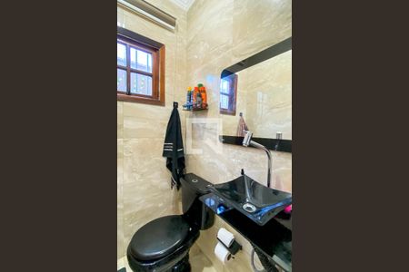Lavabo  de casa à venda com 4 quartos, 180m² em Engenheiro Goulart, São Paulo