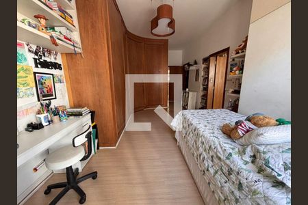 Quarto de apartamento à venda com 2 quartos, 185m² em Higienópolis, São Paulo
