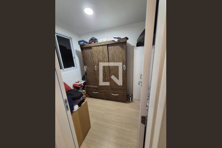 Quarto de apartamento para alugar com 2 quartos, 34m² em Jardim Peri Peri, São Paulo
