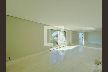 Sala de apartamento à venda com 3 quartos, 207m² em Santo Amaro, São Paulo