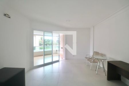 Sala de apartamento para alugar com 3 quartos, 100m² em Balneario Cidade Atlantica, Guarujá