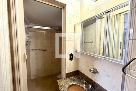 Banheiro  de apartamento à venda com 2 quartos, 76m² em Artur Alvim, São Paulo