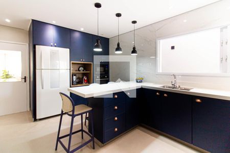 Cozinha de casa à venda com 4 quartos, 211m² em Vila Romana, São Paulo