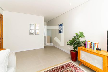 Sala de casa à venda com 4 quartos, 211m² em Vila Romana, São Paulo