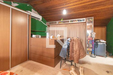 Quarto 1 de casa à venda com 4 quartos, 367m² em Jardim Isabel, Porto Alegre