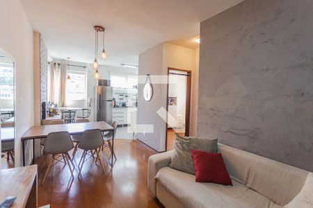 Sala de apartamento à venda com 2 quartos, 60m² em Sion, Belo Horizonte