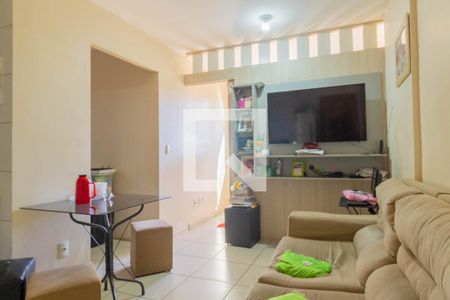 Sala / Cozinha de apartamento à venda com 2 quartos, 34m² em Qnn, Brasília