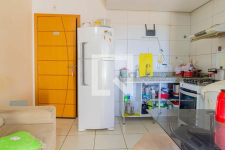 Sala / Cozinha de apartamento à venda com 2 quartos, 34m² em Qnn, Brasília