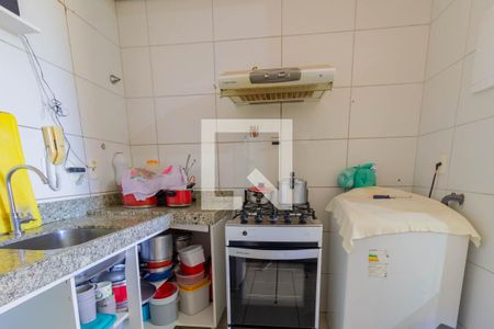 Sala / Cozinha de apartamento à venda com 2 quartos, 34m² em Qnn, Brasília