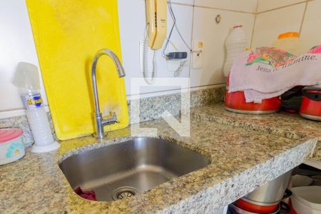 Sala / Cozinha de apartamento à venda com 2 quartos, 34m² em Qnn, Brasília