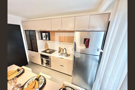 Sala/Cozinha de apartamento à venda com 1 quarto, 62m² em Jardim São Paulo, São Paulo