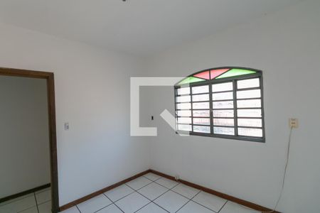Casa para alugar com 3 quartos, 150m² em Glória, Belo Horizonte